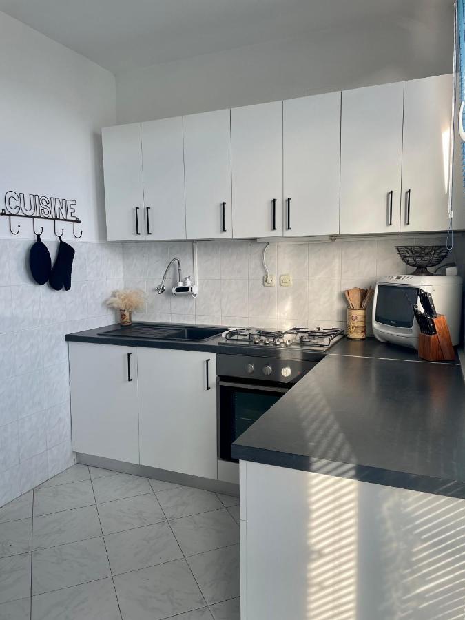 Mare I Kate Apartmani Tribunj  Luaran gambar