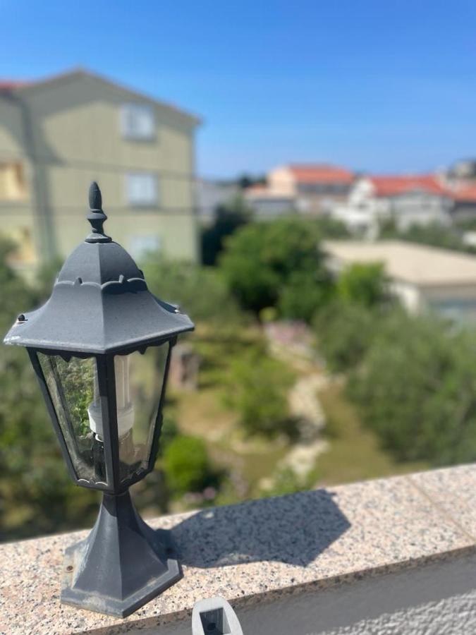 Mare I Kate Apartmani Tribunj  Luaran gambar